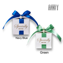 Load image into Gallery viewer, 20 PCS Pearl Ribbon Candy Favor Boxes – Square Gift Boxes for Weddings, Birthdays, & Events