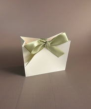 Load image into Gallery viewer, 20PCS Personalized Ivory Gift Bags with Ribbon – Custom Wedding, Party, Event Favor Bags (5.5 x 2.4 x 4.8 in)
