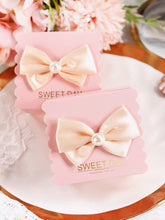 Load image into Gallery viewer, 25PCS Graceful Pink Candy Packing Boxes – Wedding & Party Favors with Ribbon & Pearl Bow