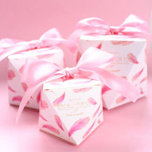 Load image into Gallery viewer, 20PCS Diamond-Shaped Candy Favor Boxes – Elegant Ribbon Gift Boxes for Weddings, Baby Showers, Birthdays & Parties