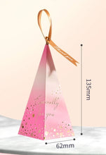 Load image into Gallery viewer, 10 PCS Triangle Wedding Favor Boxes – Candy Gift Boxes for Guests with Ribbon