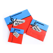 Load image into Gallery viewer, 20PCS Luxury Red or Blue Gift Bags – Wedding & Party Favor Paper Bags with Ribbon Handle