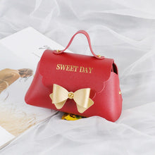 Load image into Gallery viewer, PU Gift Handbag Luxury Wedding Favors Box /Bridal Gift Bag/Elegant Leather Gift Box/PU Box/Jewelry Box, Bridal Shower Party Favors Box