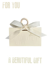 Load image into Gallery viewer, 20PCS Ivory Candy Bag Wedding Favors with Wood Handle – Bridal Shower, Anniversary, Baby Shower, & Party Gift Packaging