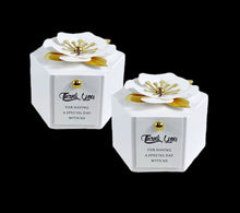 Load image into Gallery viewer, Elegant 3D Flower Wedding Favor Gift Boxes – White Candy Packaging for Anniversaries, Parties & Events