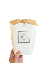 Load image into Gallery viewer, 20PCS Elegant Luxury Ribbon & Pearl Wedding Favors Boxes – Bridal Shower, Party Favors & Gift Packaging