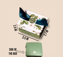 Load image into Gallery viewer, 20PCS Party Favor Candy Boxes – Elegant Paper Gift Boxes for Weddings, Anniversaries & Special Events