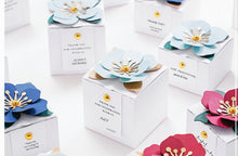 Load image into Gallery viewer, New Arrivals Custom wedding Favors Candy Box/Elegant 3D Flower Square Gift Box-Modern and Stylish Event Anniversary Gift Favor Box Packaging
