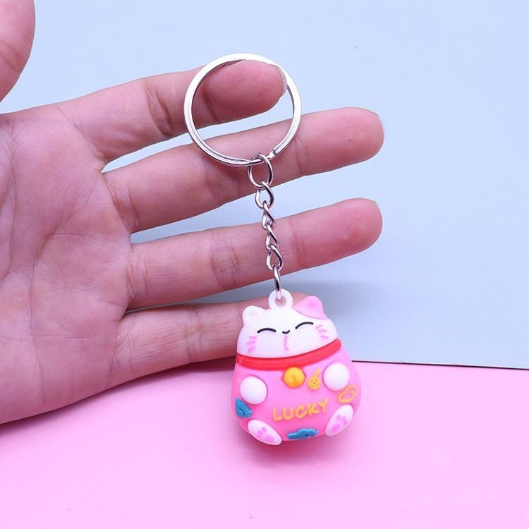 Lovely Lucky Cat Keychain – Adorable Wedding, Birthday, and Party Favors Gift for Guests