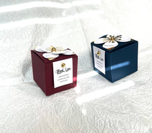 Load image into Gallery viewer, Custom Burgundy Wedding Favor Candy Box/Elegant 3D Flower Gift Box,Event Anniversary Wedding Gift Favor Box Packaging Box Welcome Favors Box
